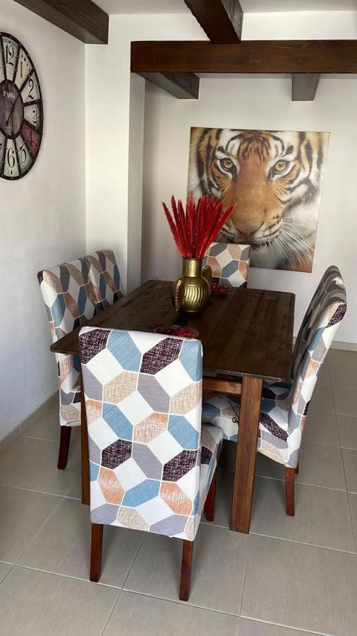 Vivienda Ubuntu Leilighet Los Llanos De Aridane Eksteriør bilde